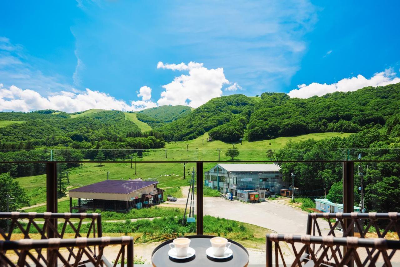 Roka By Hhg Aparthotel Hakuba Exterior photo